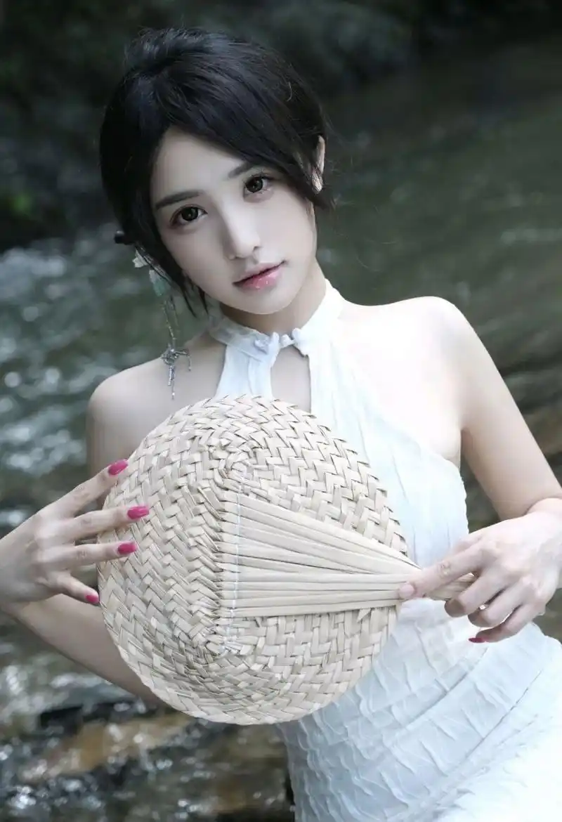 久久久久电影治愈生活剧山雾里的邮差
